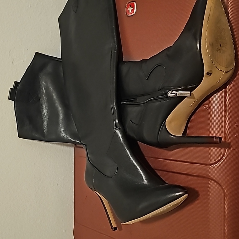 Vince camuto boots